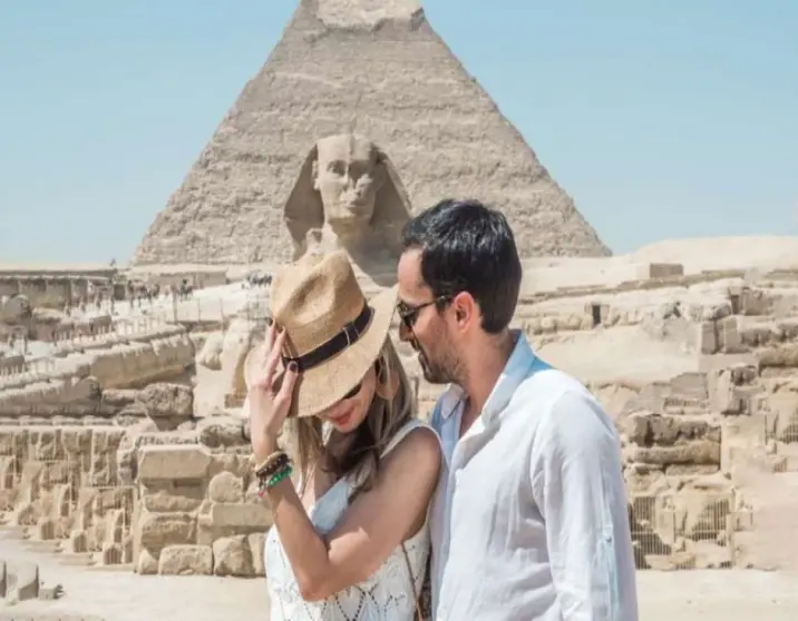 Cairo & Pyramids Day Tour – Explore Egypt’s Iconic Wonders!